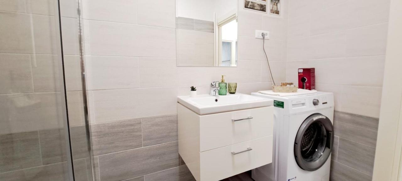 יאשי Relax Home Apartment Q מראה חיצוני תמונה