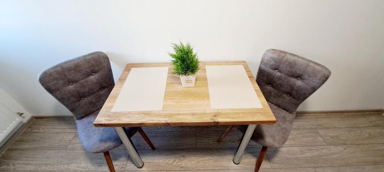 יאשי Relax Home Apartment Q מראה חיצוני תמונה