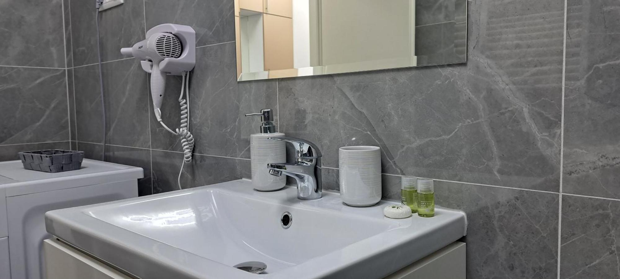 יאשי Relax Home Apartment Q מראה חיצוני תמונה